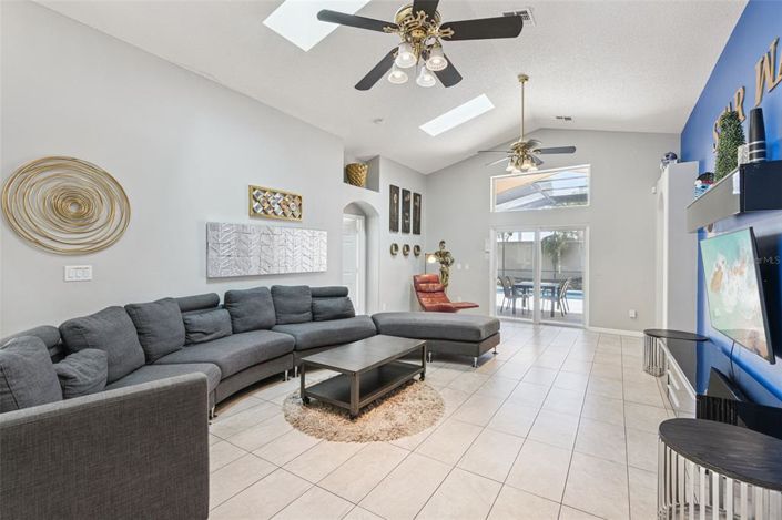 Image No.15-Propriété de 5 chambres à vendre à Kissimmee