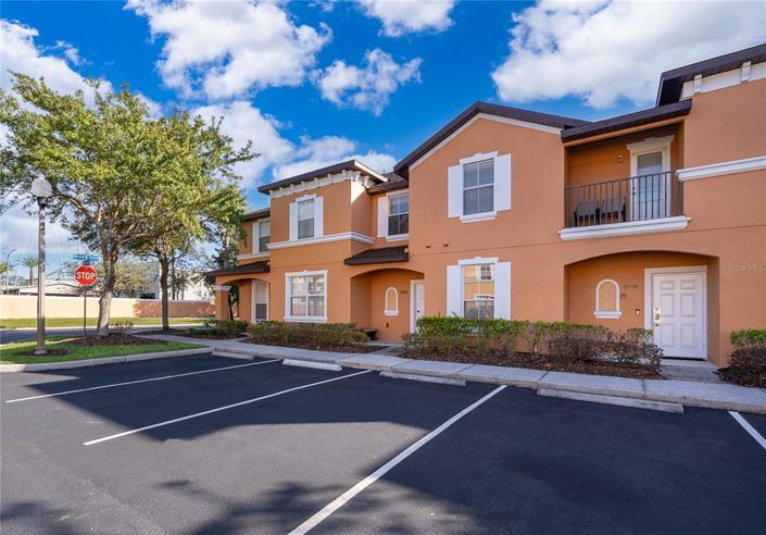 Image No.2-Maison de ville de 4 chambres à vendre à Kissimmee