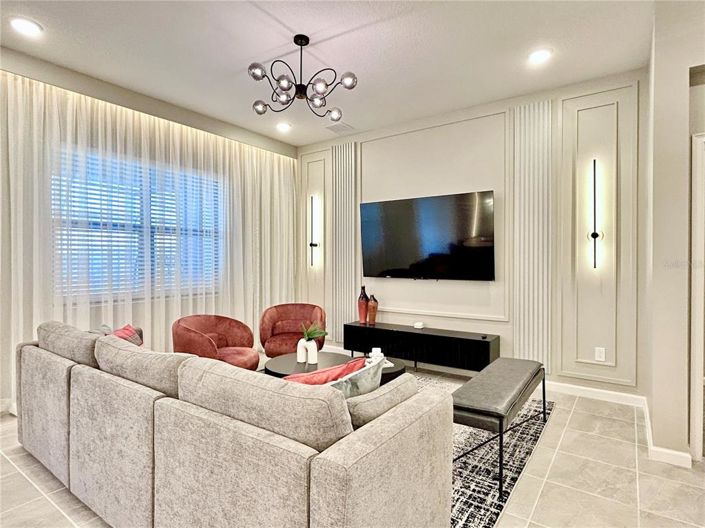 Image No.7-8 Bed Property for sale