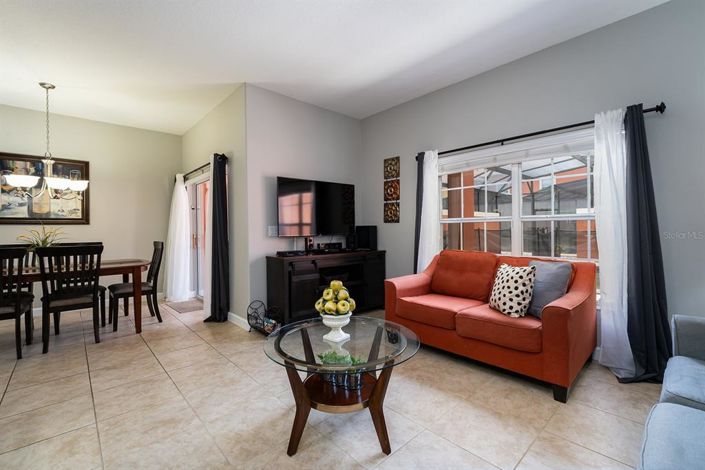 Image No.9-4 Bed Townhouse for sale