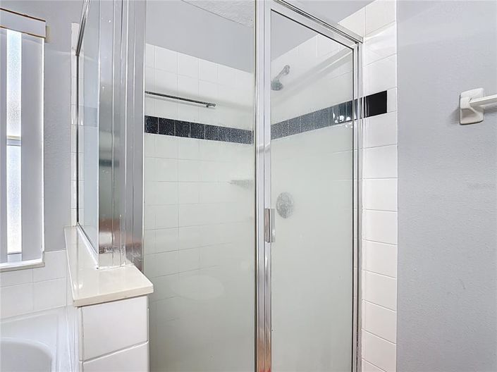 Image No.23-3 Bed Property for sale