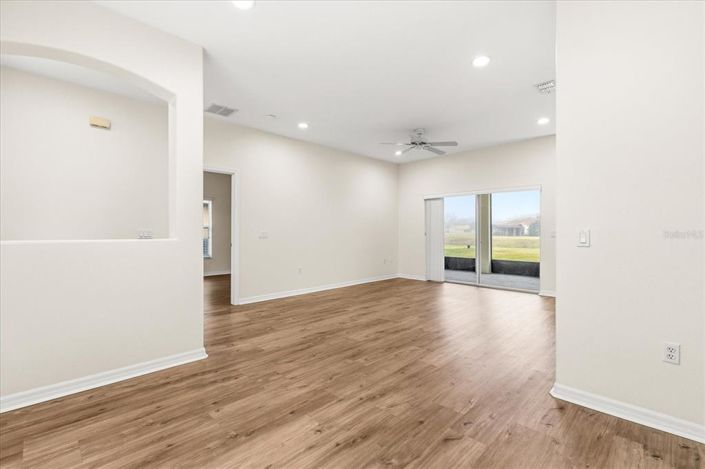 Image No.6-Propriété de 3 chambres à vendre à Kissimmee