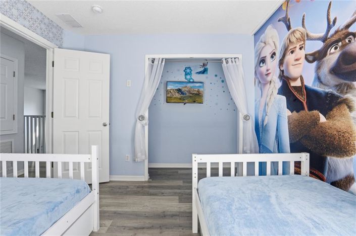 Image No.36-8 Bed Property for sale