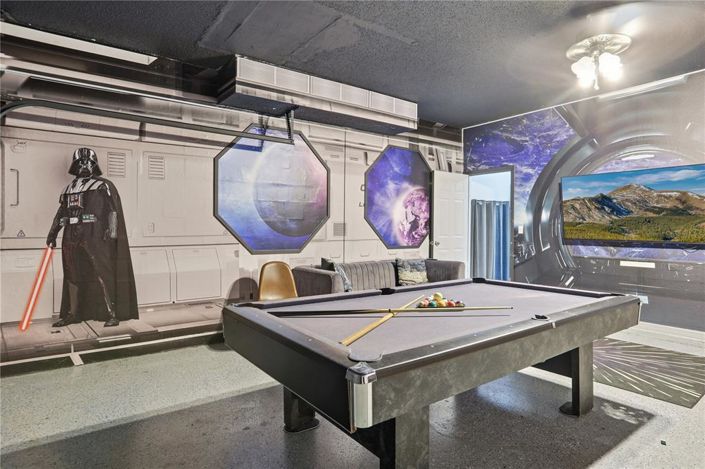 Image No.42-8 Bed Property for sale