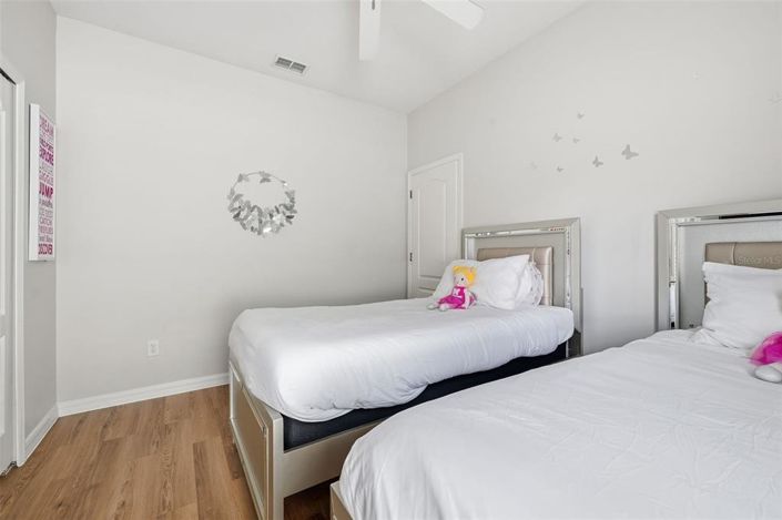 Image No.20-Propriété de 4 chambres à vendre à Davenport