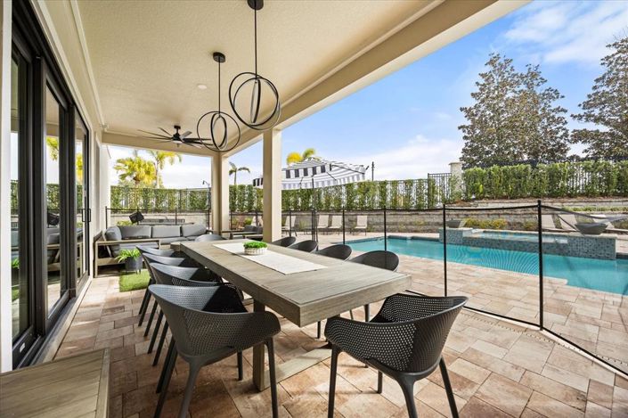 Image No.53-9 Bed Property for sale