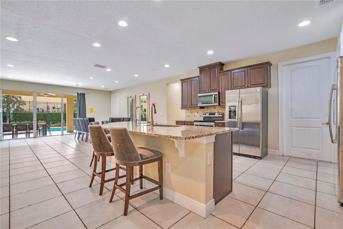 Image No.6-Propriété de 11 chambres à vendre à Kissimmee