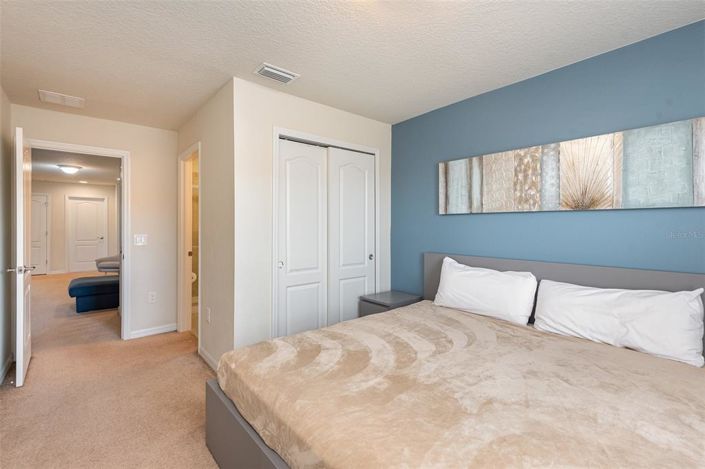 Image No.15-5 Bed Townhouse for sale