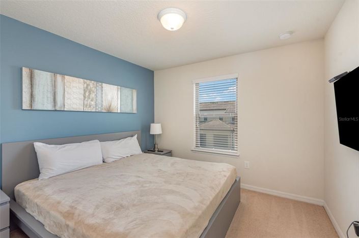 Image No.16-5 Bed Townhouse for sale