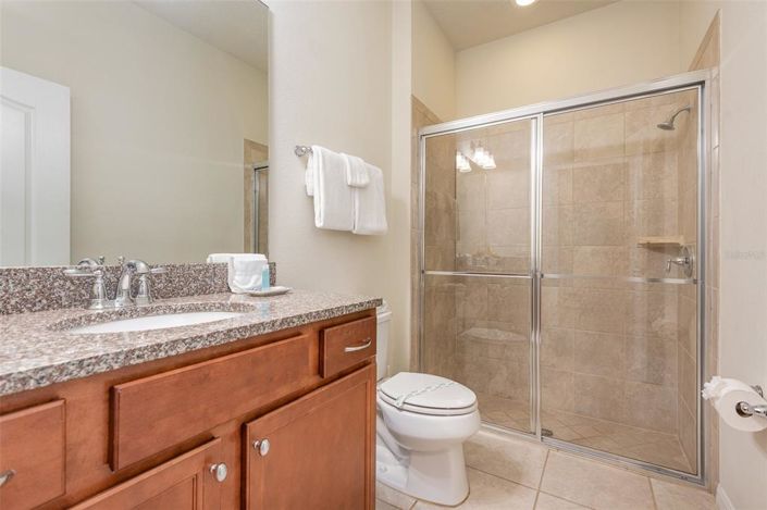 Image No.24-5 Bed Townhouse for sale