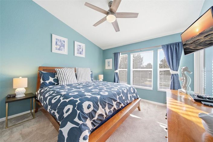 Image No.18-3 Bed Townhouse for sale