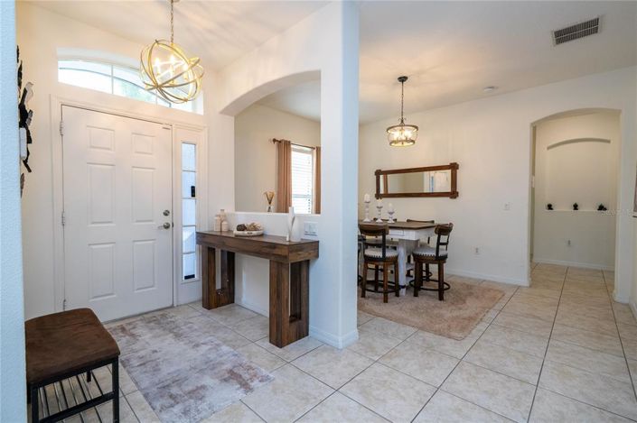 Image No.2-Propriété de 5 chambres à vendre à Kissimmee