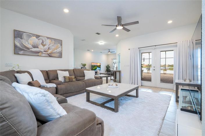 Image No.7-Propriété de 5 chambres à vendre à Kissimmee