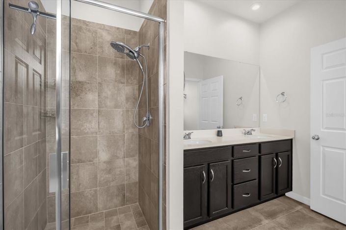 Image No.14-3 Bed Property for sale