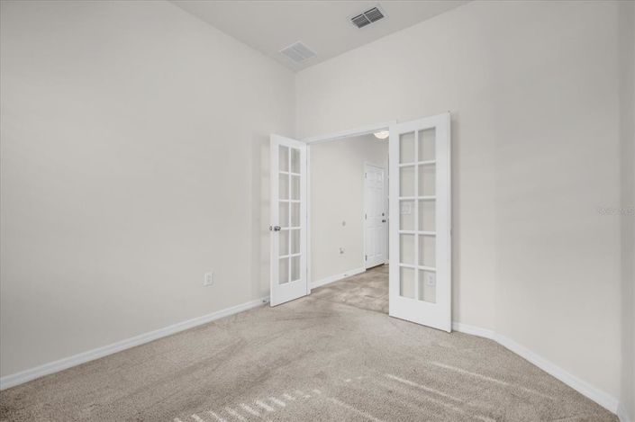 Image No.21-3 Bed Property for sale