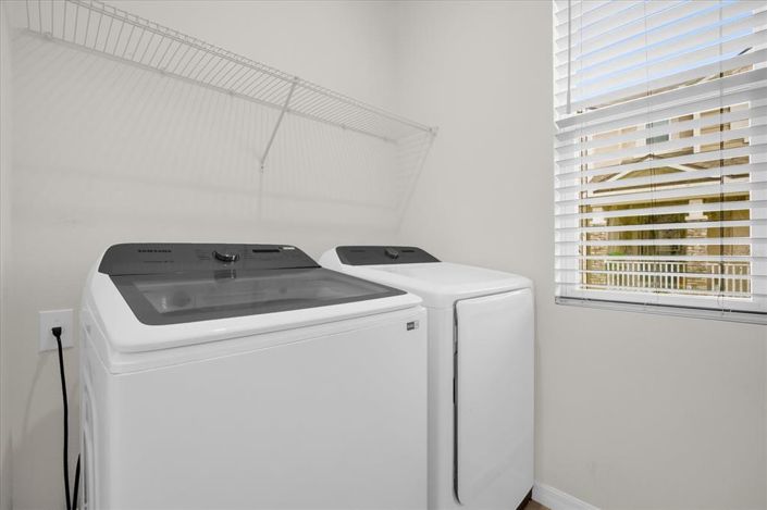 Image No.22-3 Bed Property for sale