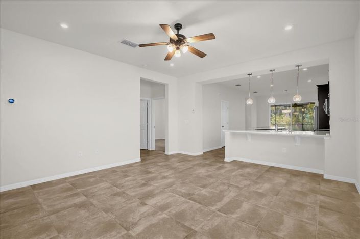 Image No.6-3 Bed Property for sale