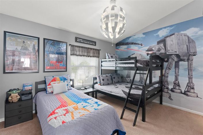 Image No.25-3 Bed Townhouse for sale