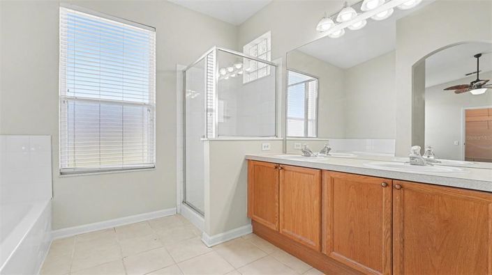 Image No.15-Propriété de 4 chambres à vendre à Kissimmee