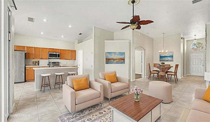 Image No.4-Propriété de 4 chambres à vendre à Kissimmee