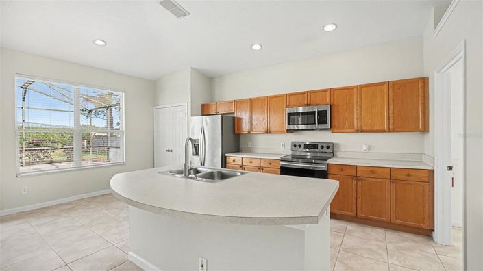 Image No.8-Propriété de 4 chambres à vendre à Kissimmee