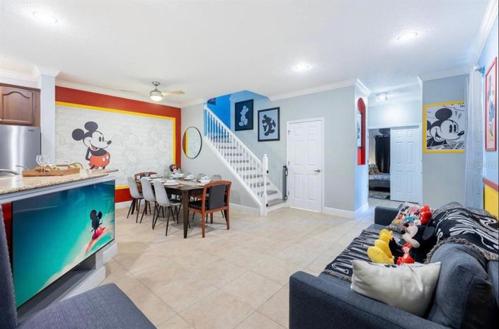 Image No.2-4 Bed Townhouse for sale