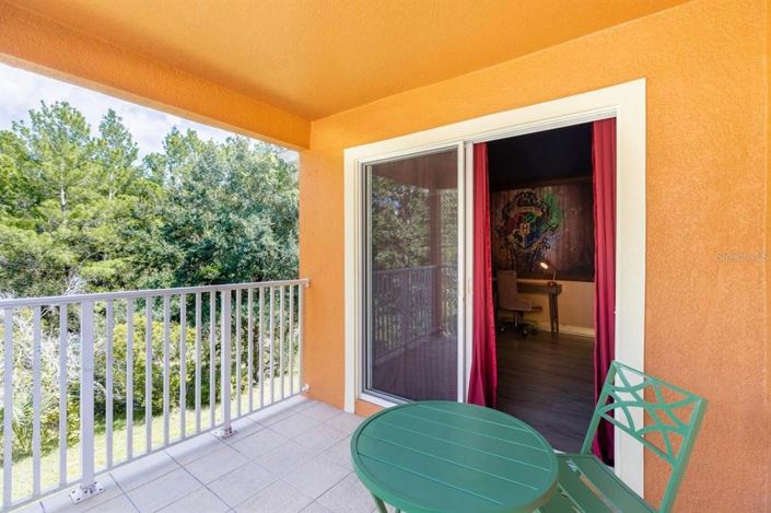 Image No.26-4 Bed Townhouse for sale