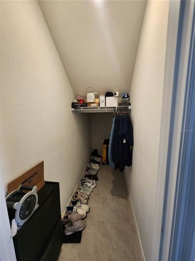 Image No.17-5 Bed Property for sale