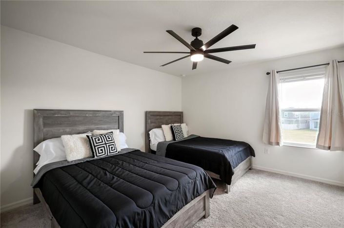 Image No.27-5 Bed Property for sale