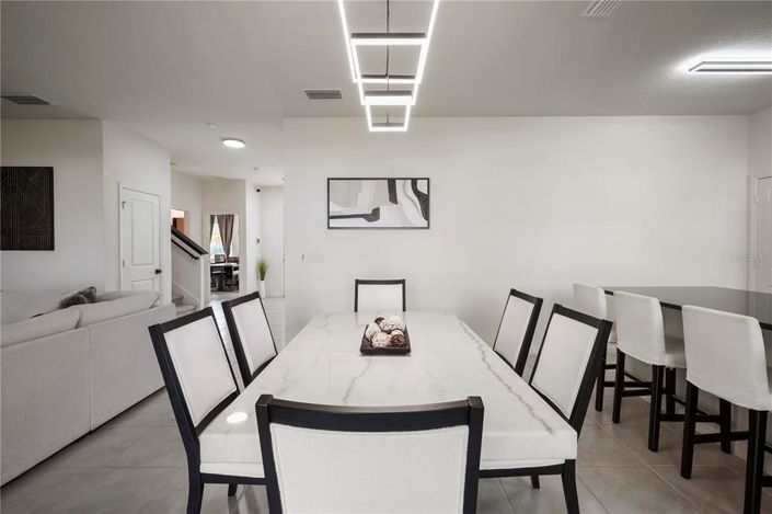 Image No.9-5 Bed Property for sale