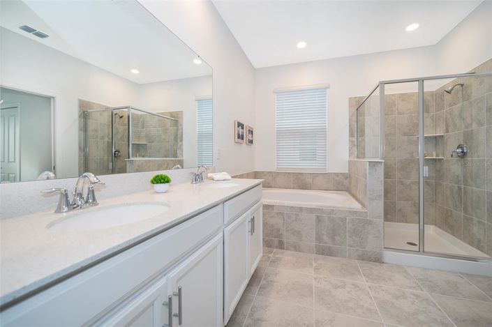 Image No.14-3 Bed Property for sale