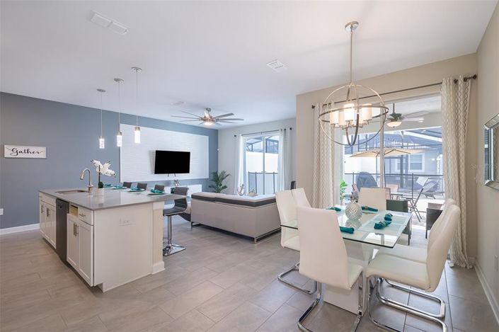 Image No.12-4 Bed Townhouse for sale