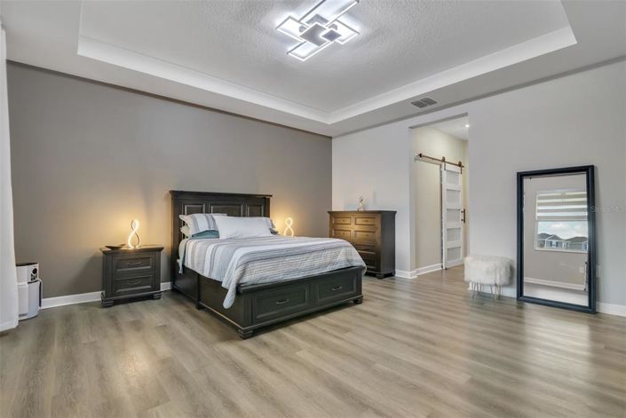 Image No.25-Propriété de 4 chambres à vendre à Clermont