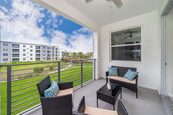 Image No.7-2 Bed Property for sale