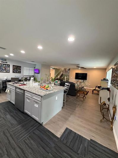 Image No.10-5 Bed Property for sale