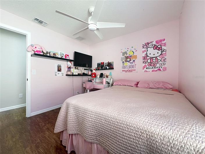 Image No.13-4 Bed Property for sale