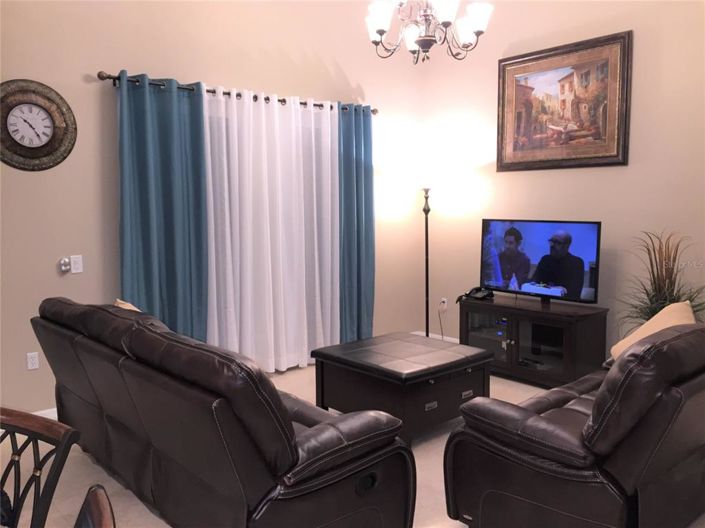 Image No.3-7 Bed Property for sale