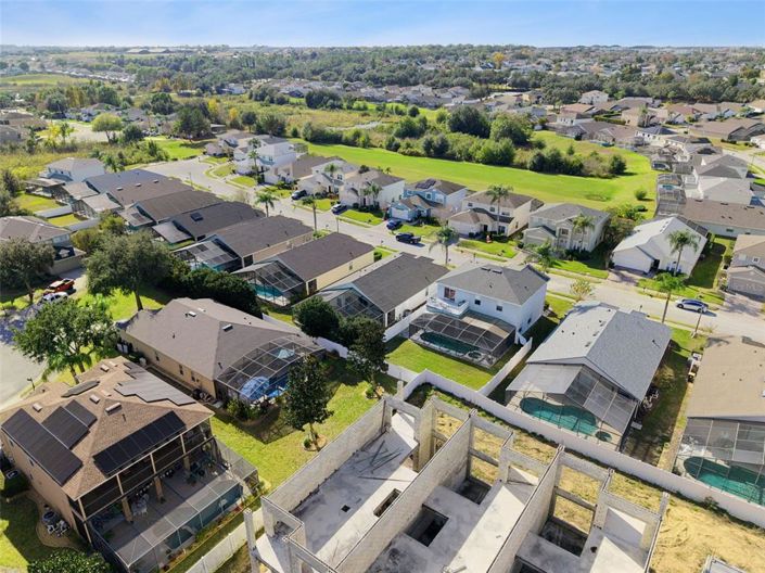 Image No.32-4 Bed Property for sale