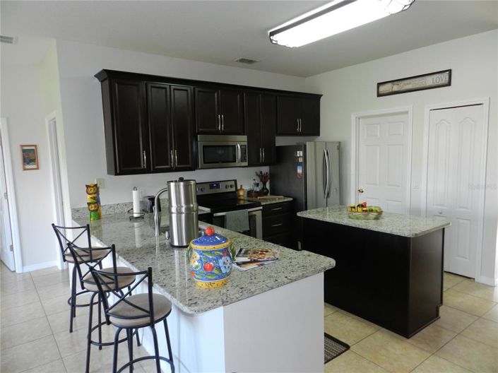 Image No.22-4 Bed Property for sale