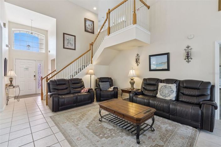 Image No.6-4 Bed Property for sale