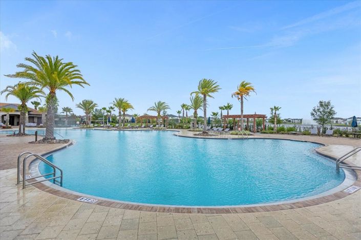 Image No.4-4 Bed Property for sale