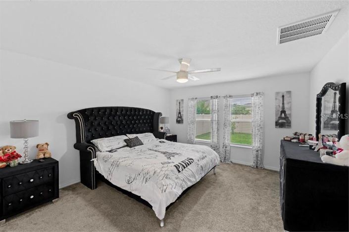 Image No.14-4 Bed Property for sale