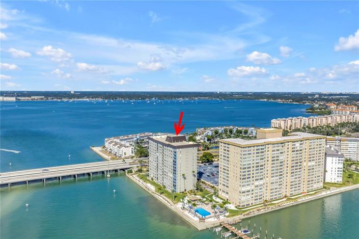 Image No.58-2 Bed Property for sale