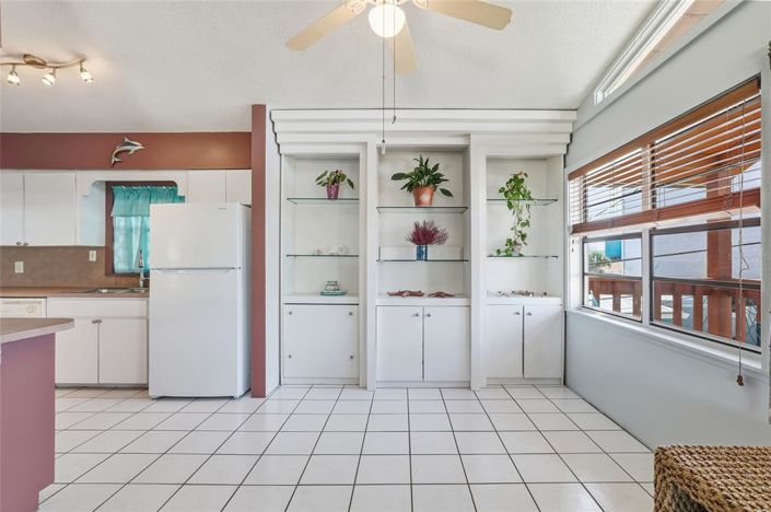 Image No.15-2 Bed Property for sale