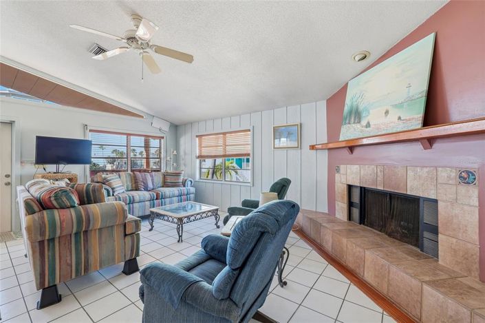 Image No.16-2 Bed Property for sale