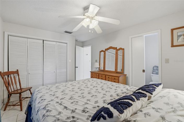 Image No.38-2 Bed Property for sale