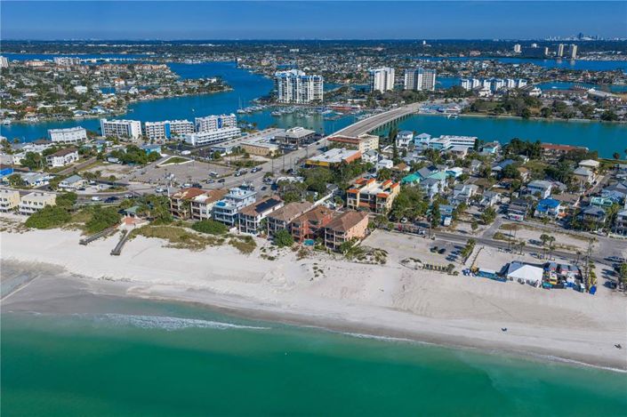 Image No.29-5 Bed Property for sale