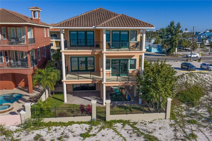 Image No.5-5 Bed Property for sale