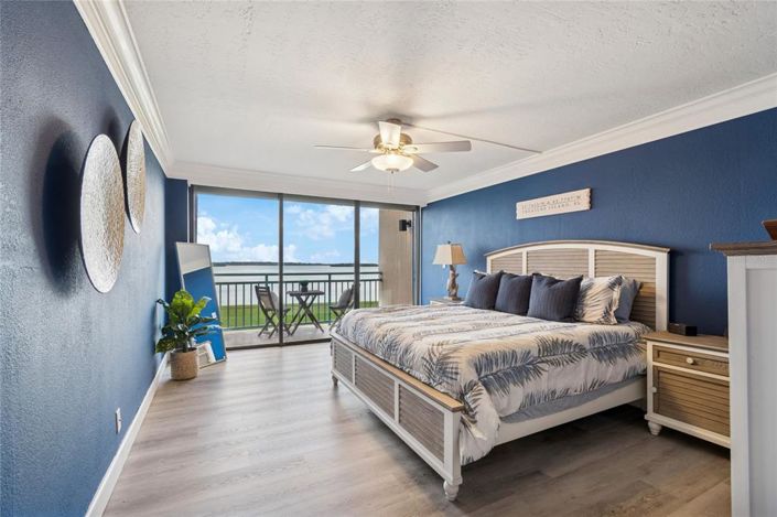 Image No.26-2 Bed Property for sale