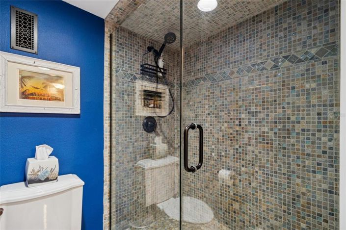 Image No.31-2 Bed Property for sale